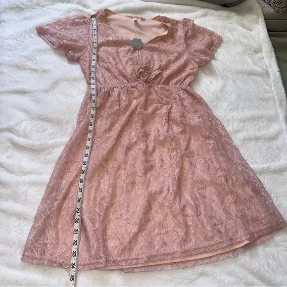PinkBlush Maternity Lace Short Sleeve Dress Women's Medium NWT Tie Waist Girly - Picture 6 of 10